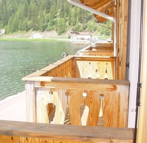 اتاق استاندارد سه نفره, Quinz   Locanda Al Lago