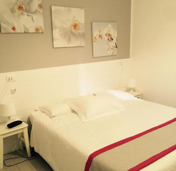 스탠다드 룸, Spot Varazze