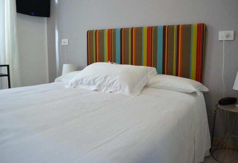 스탠다드 싱글 룸, Spot Varazze