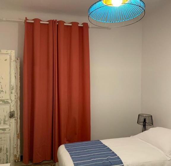 침실 1개 아파트, Spot Varazze