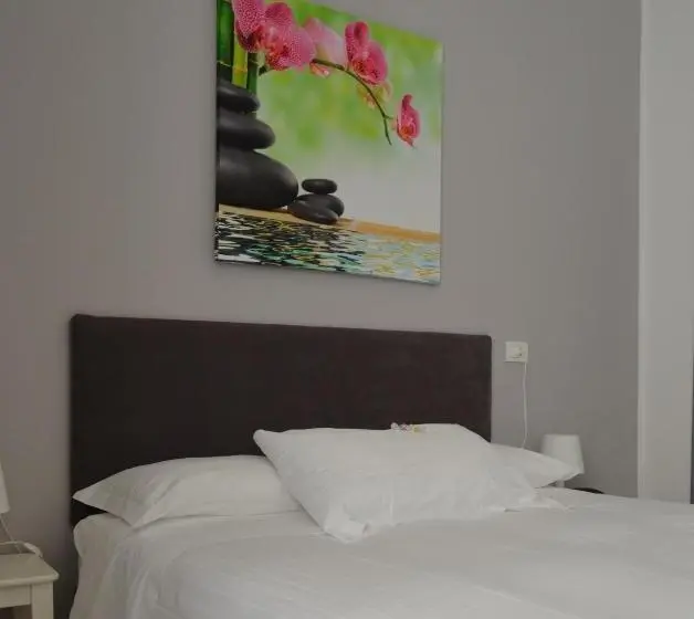 Standard-huone, Spot Varazze