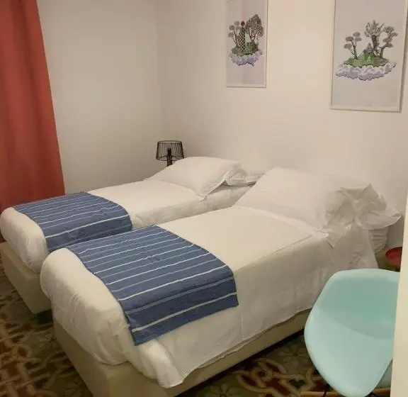 Huoneisto 1 Makuuhuone, Spot Varazze