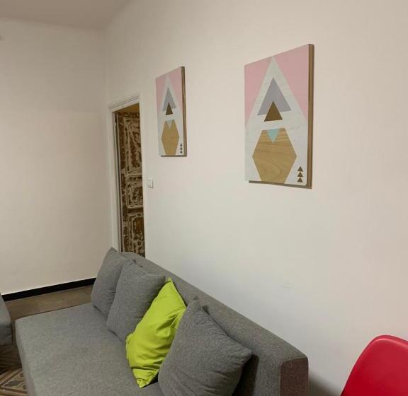 침실 1개 아파트, Spot Varazze