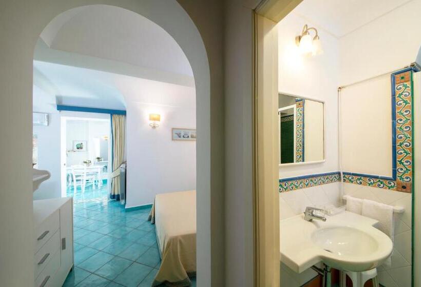 غرفة قياسية رباعية, Villa Melodie Adults Only