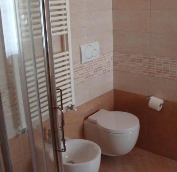 غرفة قياسية رباعية, La Coccinella B&b