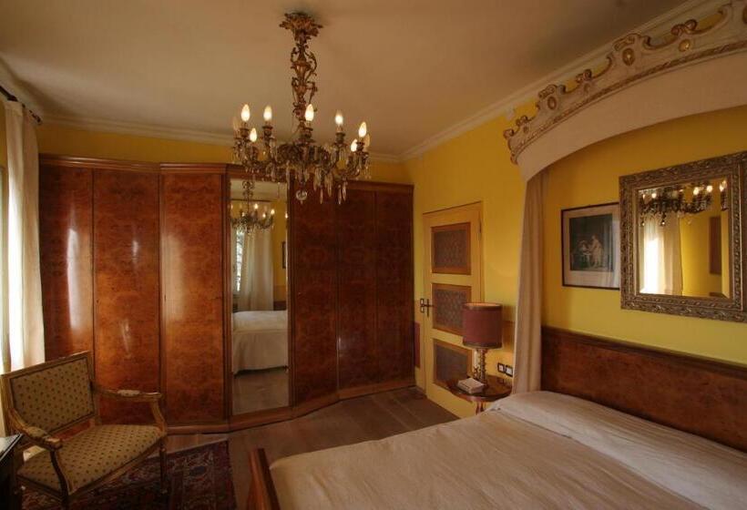 スイート, Castrum Di Serravalle