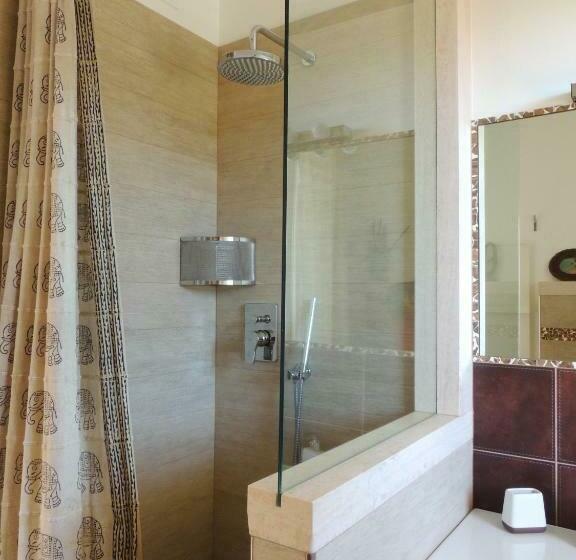 Номер Стандарт, Domus Petrae   Ripatransone