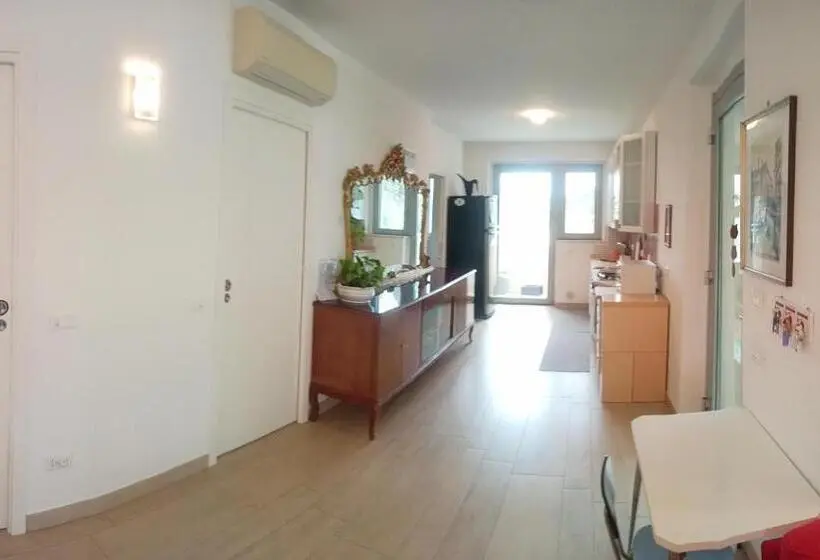 Huoneisto 3 Makuuhuonetta, Domus Petrae   Ripatransone