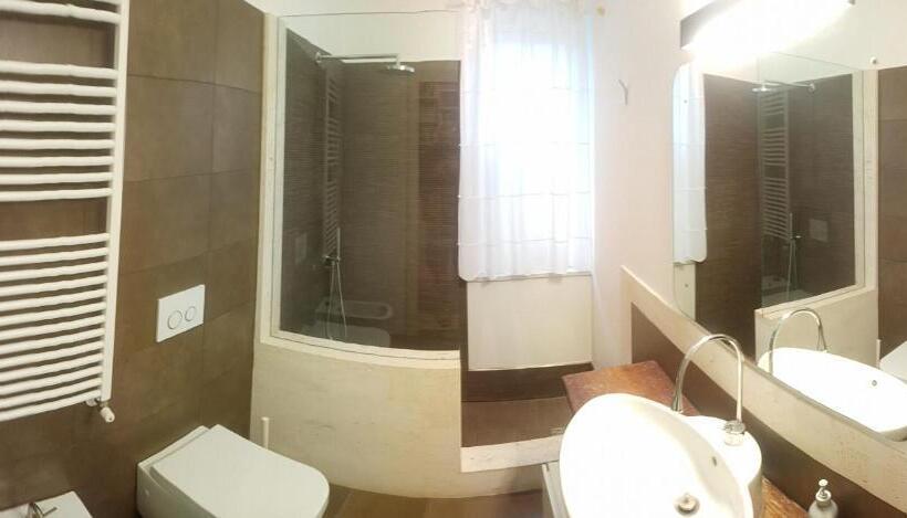 آپارتمان 1 خوابه با تراس, Domus Petrae Ripatransone