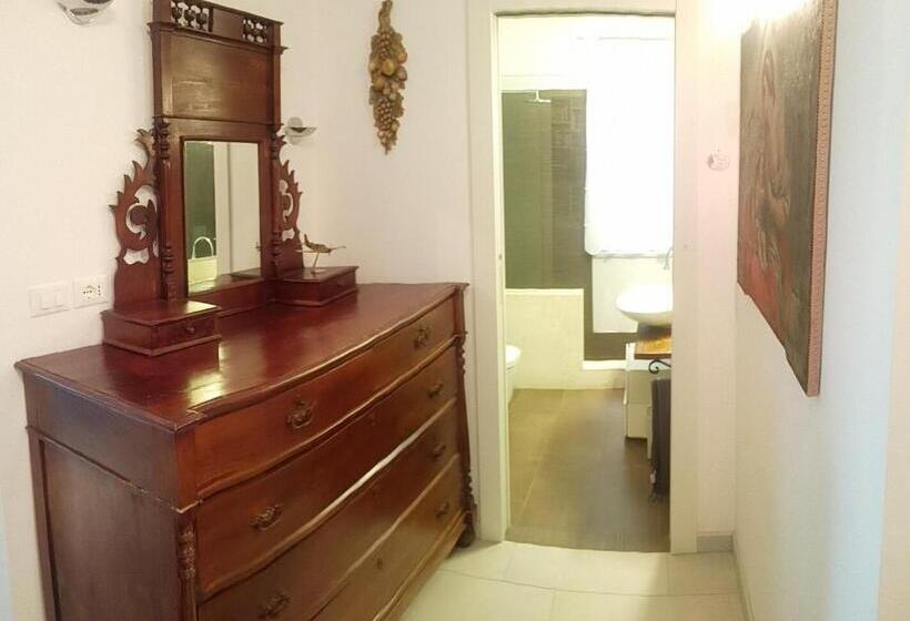 דירת חדר עם טרסה, Domus Petrae   Ripatransone