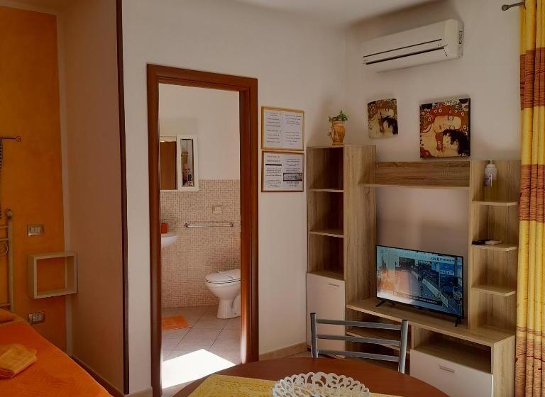 استودیو استاندارد با چشمانداز باغ, La Fortezza Casa Vacanze & Appartament