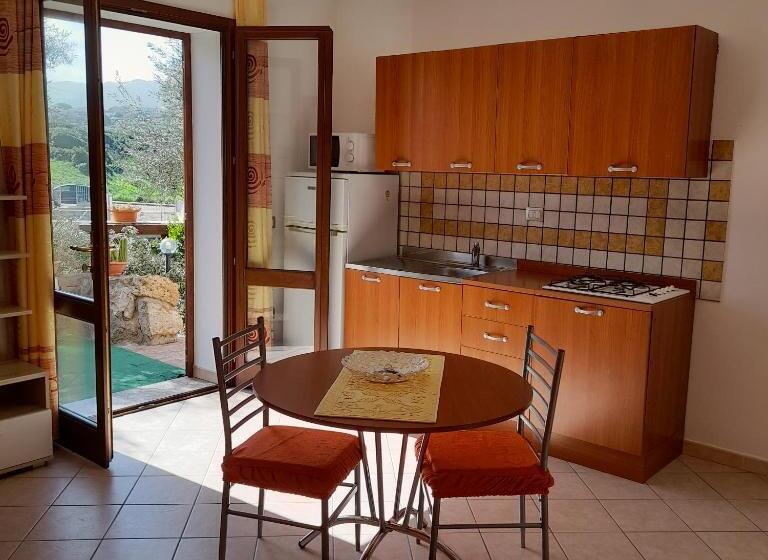 استودیو استاندارد با چشمانداز باغ, La Fortezza Casa Vacanze & Appartament