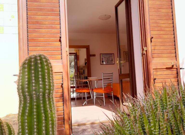 استودیو استاندارد با چشمانداز باغ, La Fortezza Casa Vacanze & Appartament