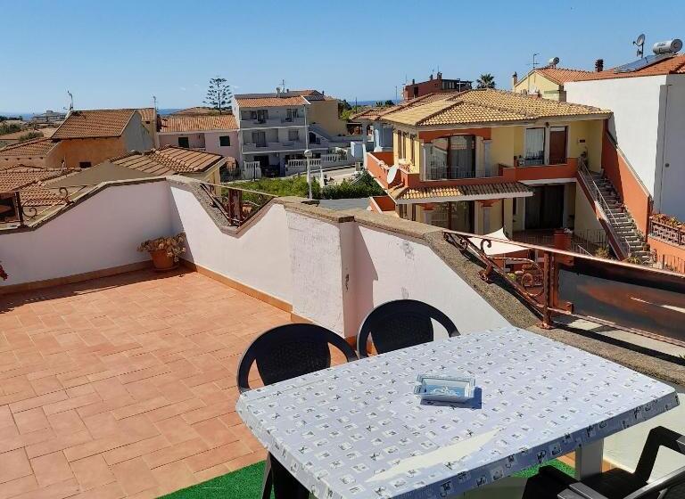 1 Bedroom Penthouse Apartment, La Fortezza Casa Vacanze & Appartament