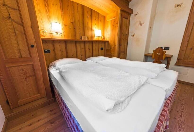 شقة من غرفة نوم واحدة متصلة, Rifugio Lago Nambino