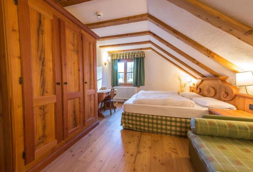 غرفة ديلوكس, Rifugio Lago Nambino