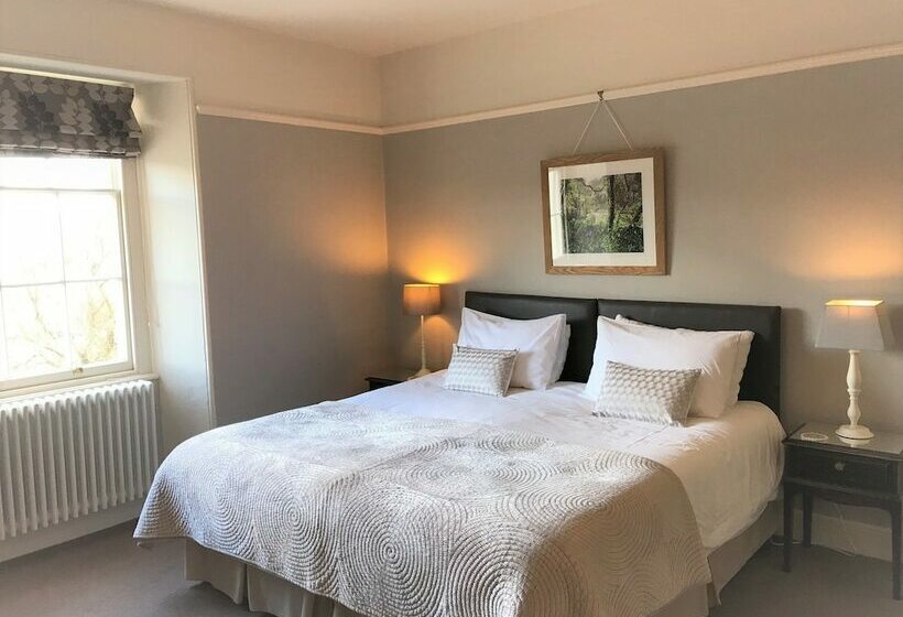 디럭스 룸, The Old Parsonage