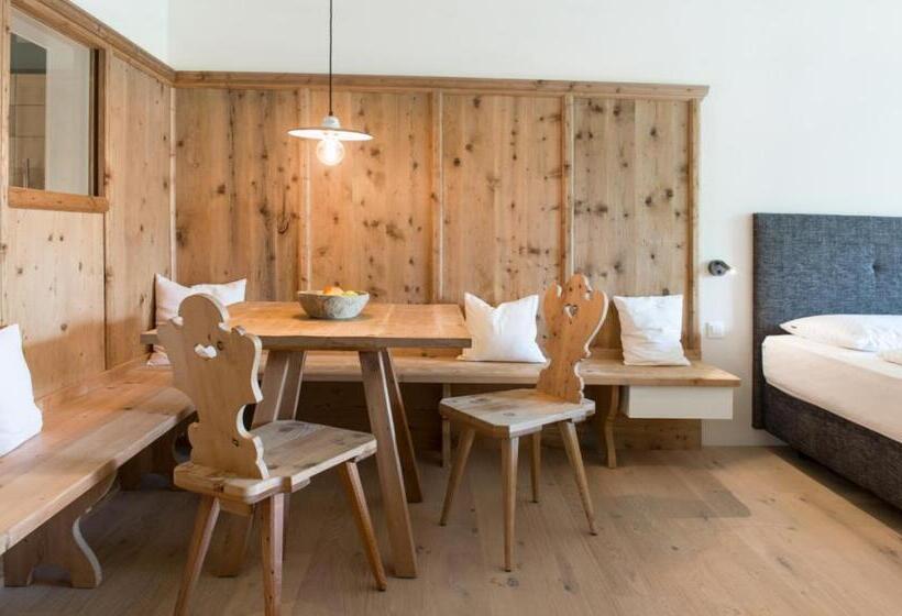 جناح مطلّ علي الحديقة, Boutique Hotel Ballguthof Am Golfplatz