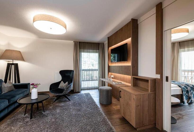 Люкс с Балконом, Boutique Hotel Eschenlohe