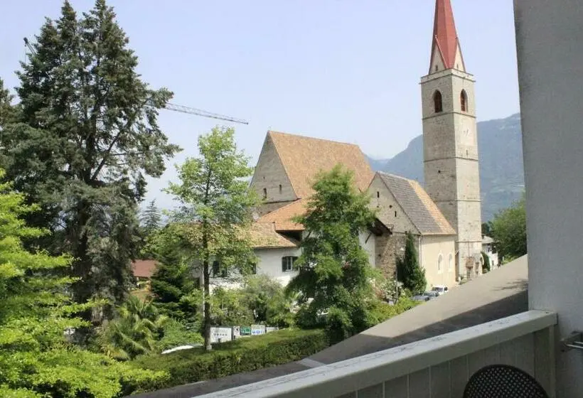 اتاق استاندارد یک تخته با بالکن, Boutique Hotel Ballguthof Am Golfplatz