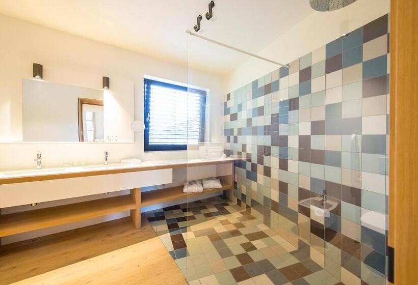 شقة غرفتين, Boutique Hotel Ballguthof Am Golfplatz