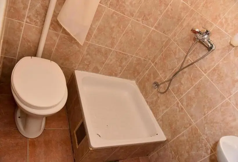 اتاق استاندارد, Milkaza
