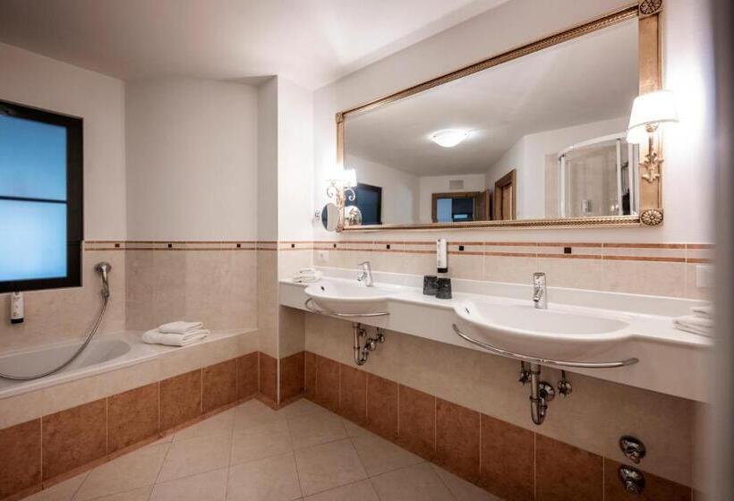 经典套房, Alpine Spa Resort Viktoria