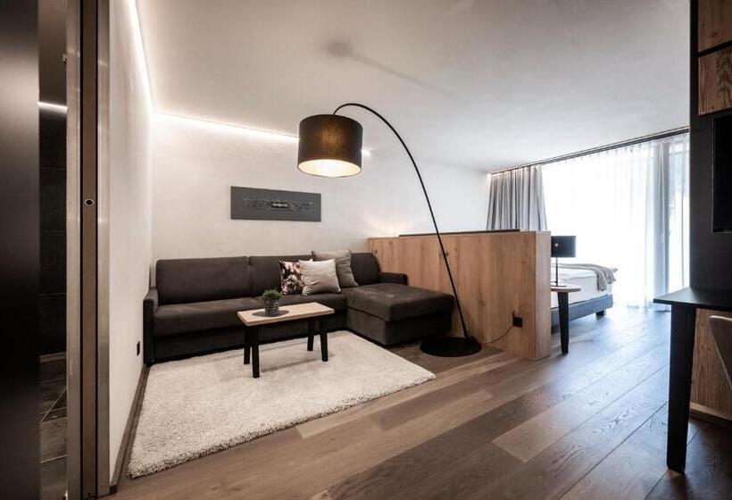 家庭房带园景, Alpine Spa Resort Viktoria