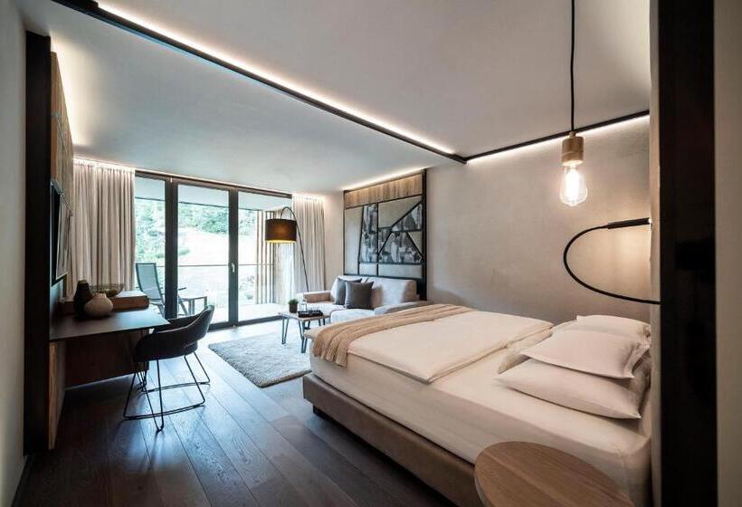 高级园景房, Alpine Spa Resort Viktoria