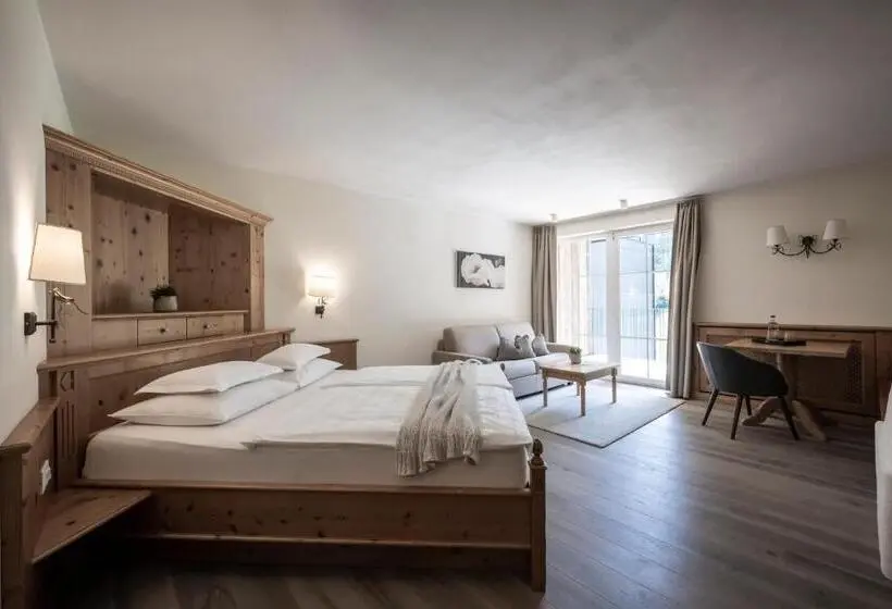 バルコニー付きスタンダードルーム, Alpine Spa Resort Viktoria