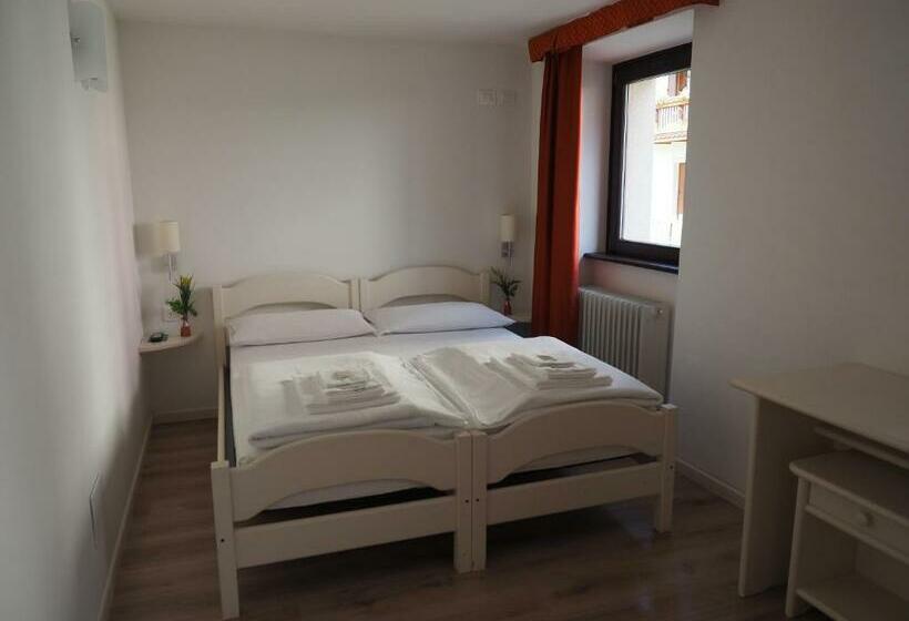 غرفة قياسية, B&b Francolini