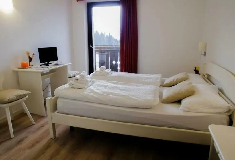 اتاق استاندارد, B&b Francolini