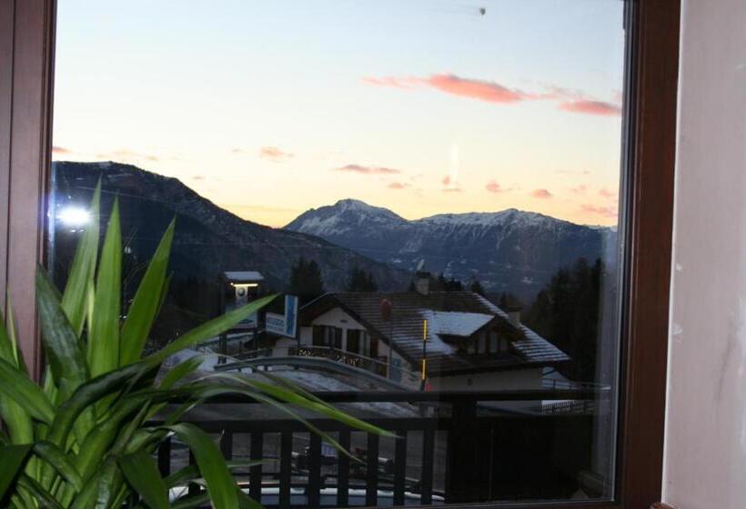 غرفة قياسية ثلاثية, B&b Francolini