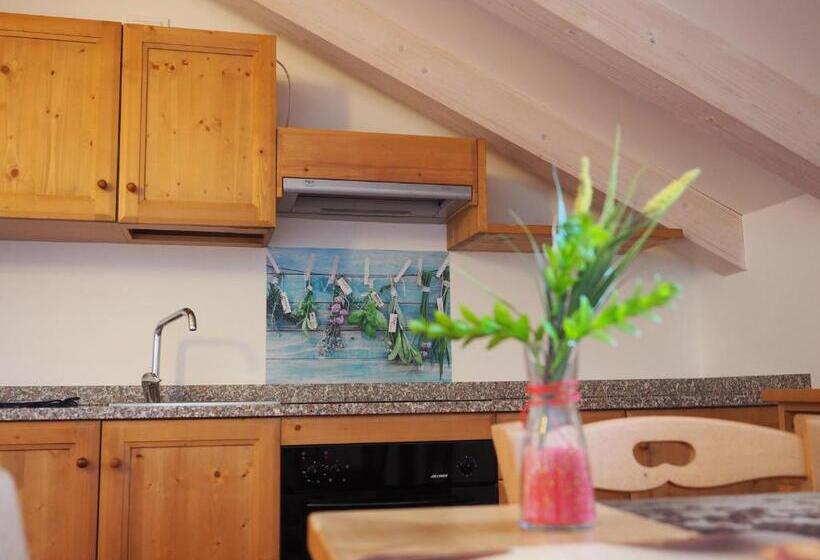 דירת חדר, B&b Francolini