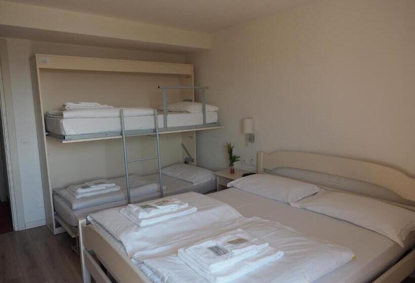 غرفة قياسية رباعية, B&b Francolini