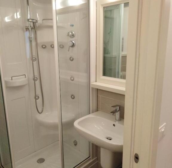 غرفة عائلية كلاسيكية, B&b Francolini