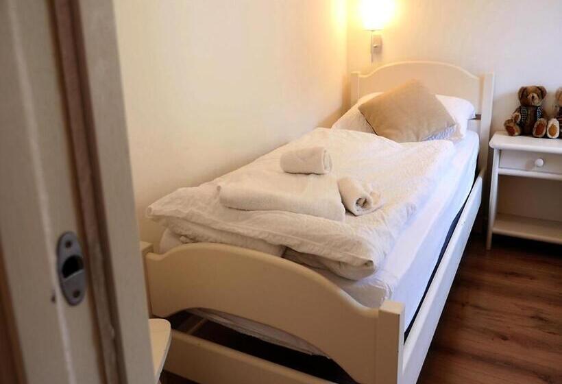 Семейный Номер Классика, B&b Francolini