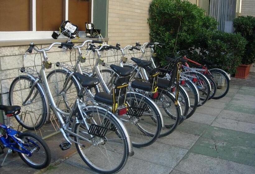 Номер Стандарт Трехместный, Caesar