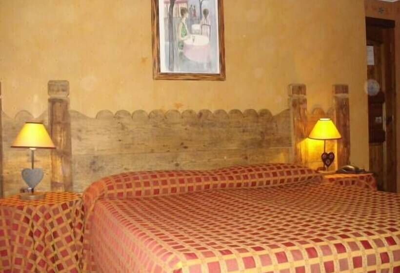 غرفة قياسية ثلاثية, Chateau Blanc