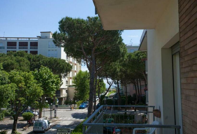 חדר סטנדרט עם מרפסת, Esedra