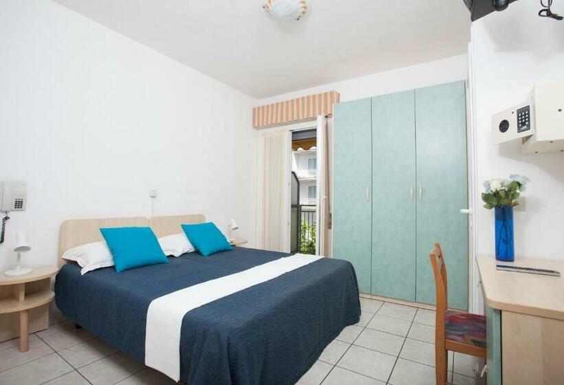 חדר סטנדרט עם מרפסת, Esedra