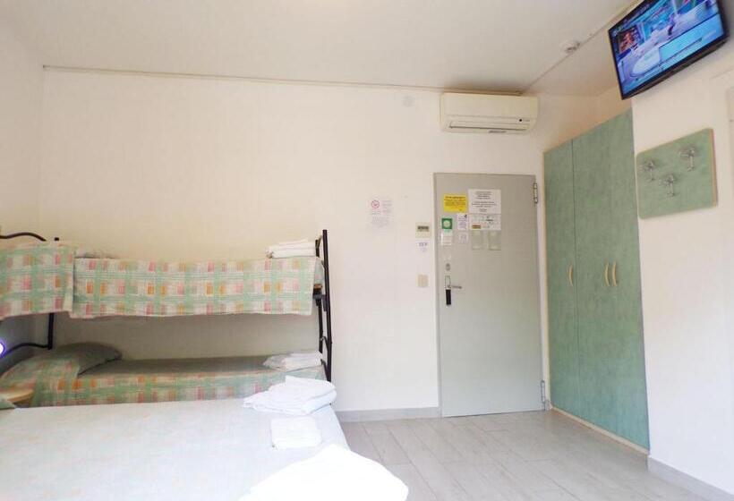 חדר אקונומי, Esedra