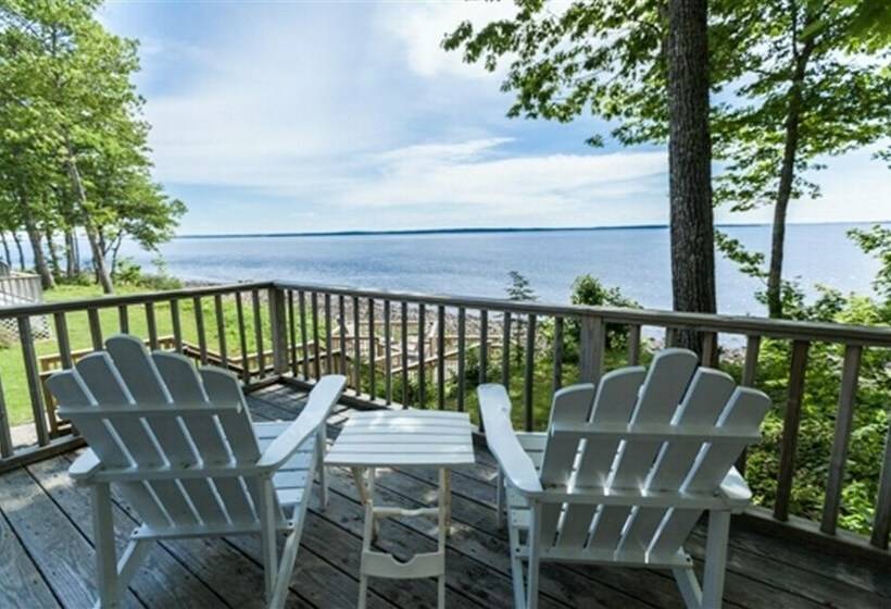 キャビン, Glenmoor By The Sea