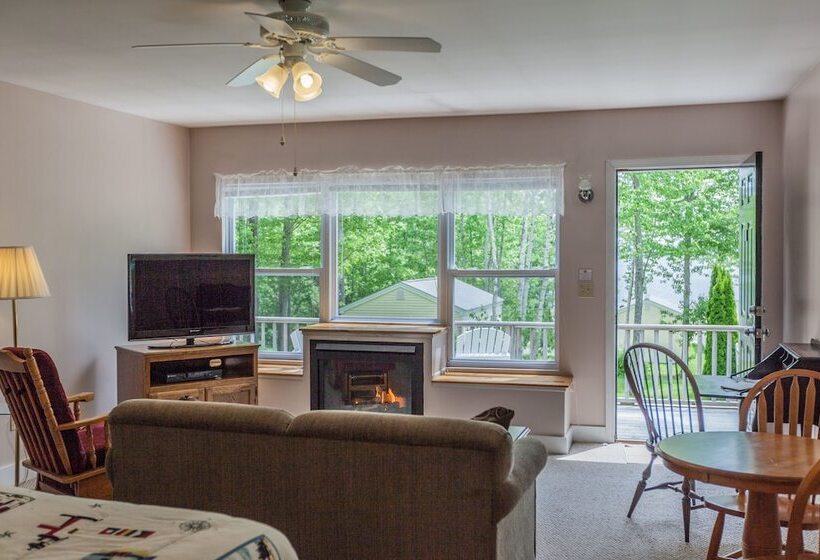 キャビン, Glenmoor By The Sea