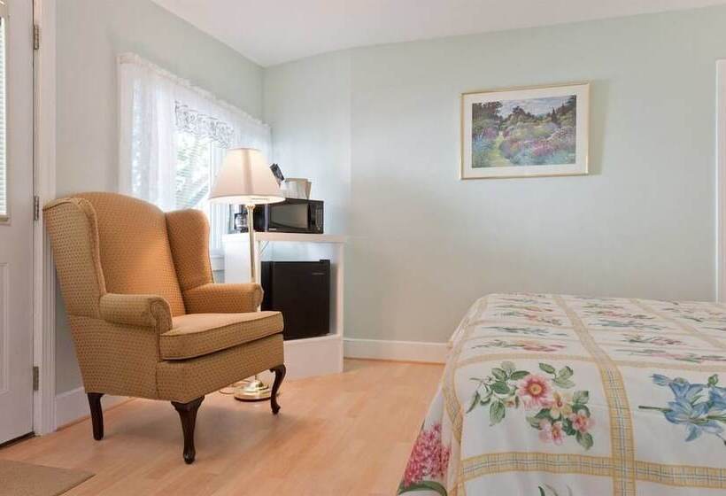 クイーンサイズベッドのスタンダードルーム, Glenmoor By The Sea