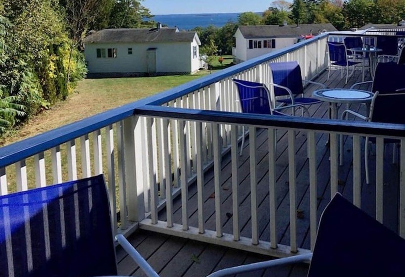 クイーンサイズベッドのスタンダードルーム, Glenmoor By The Sea