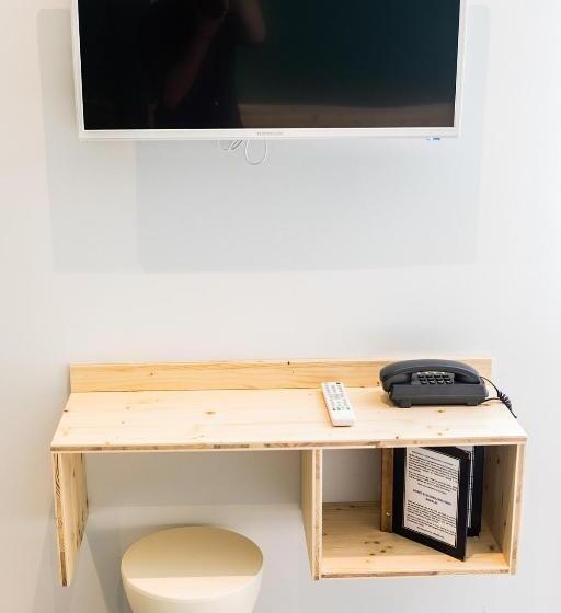 스탠다드 도시전망 룸, Cafe Miramar