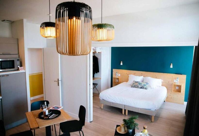 带1个卧室的带海景的公寓, Cafe Miramar