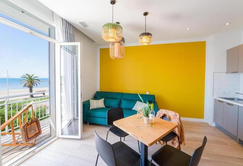 침실 1개 바다 전망 아파트, Cafe Miramar