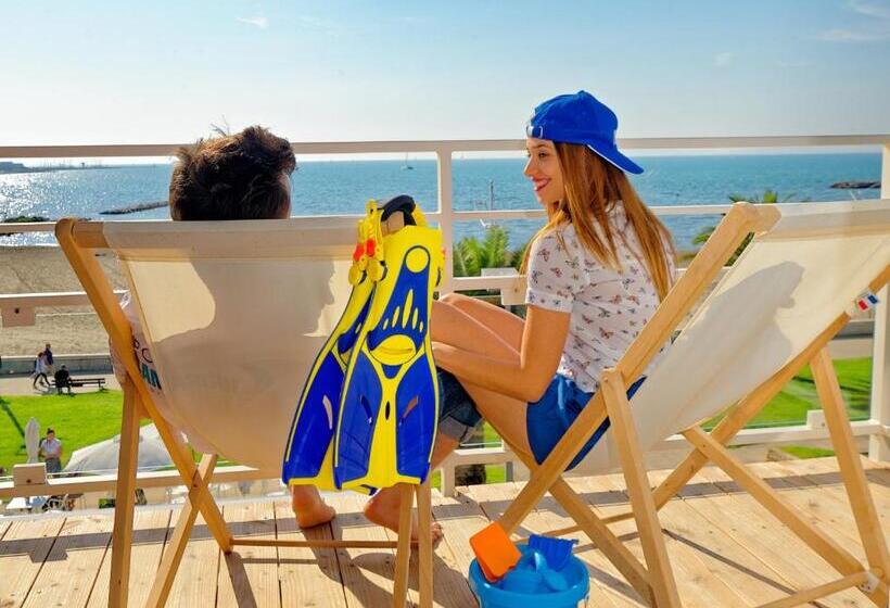 스탠다드 룸 바다 전망, Cafe Miramar